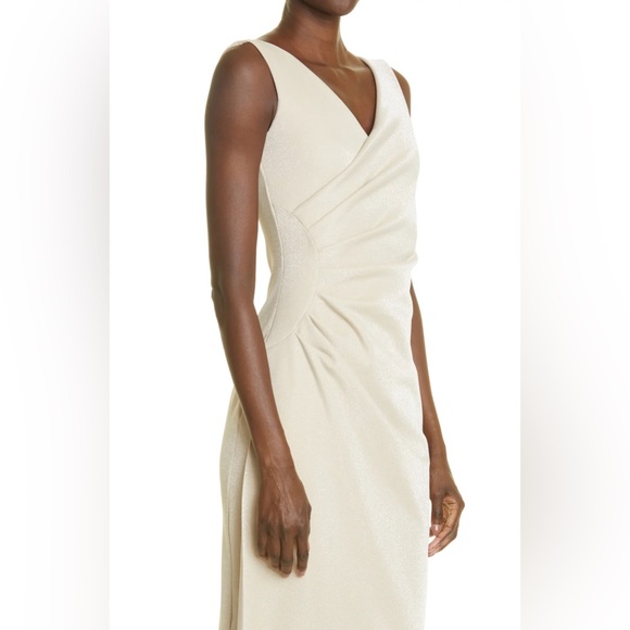 CHIARA BONI La petite robe Aliki Metallic Sheath Gown - Picture 4 of 7
